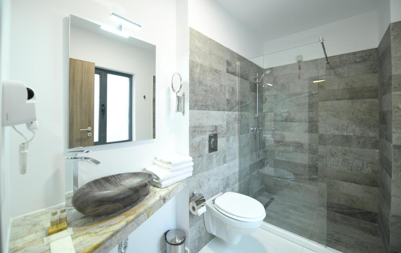 Hoha Boutique 4*