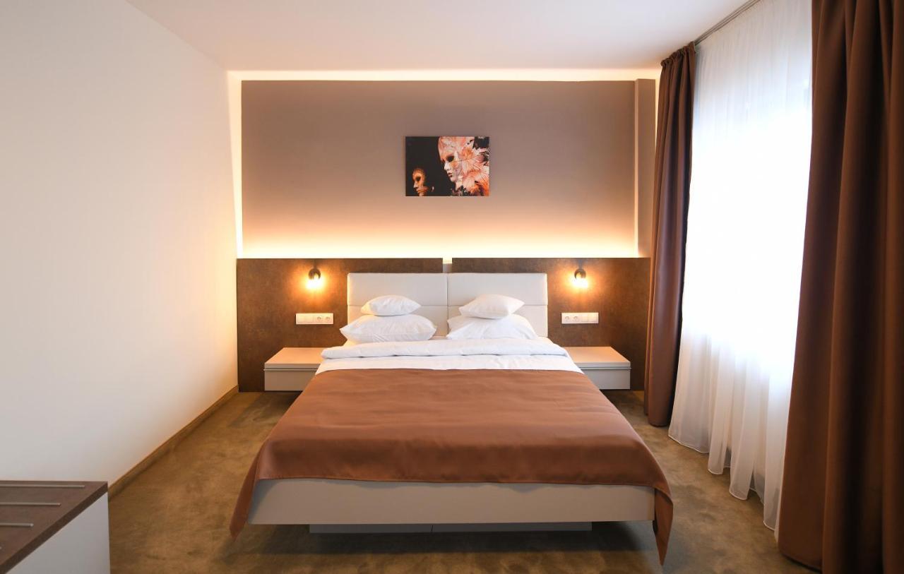 Hoha Boutique 4*